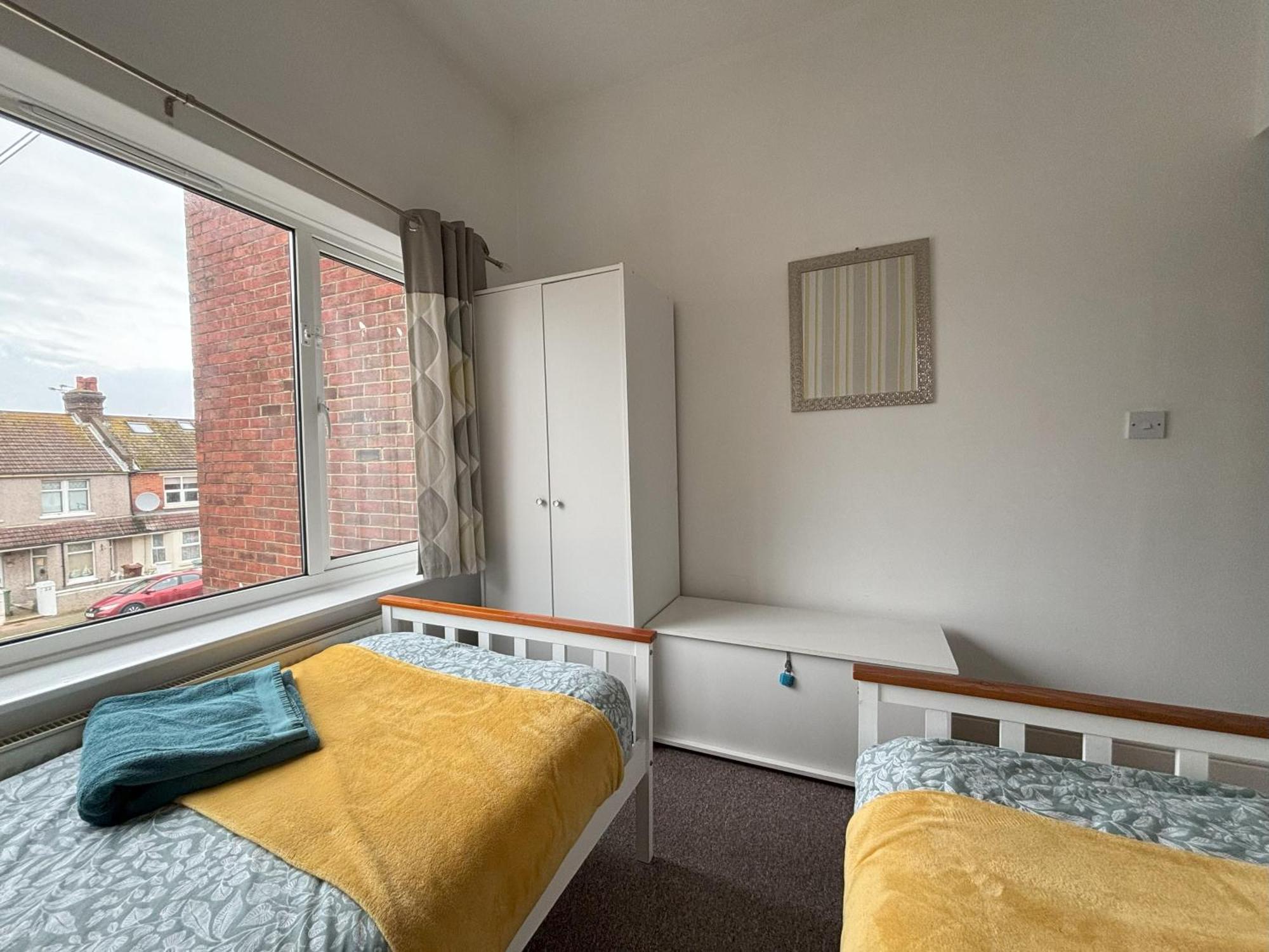 Seabreeze Apartment WTA WTA Eastbourne Exterior foto