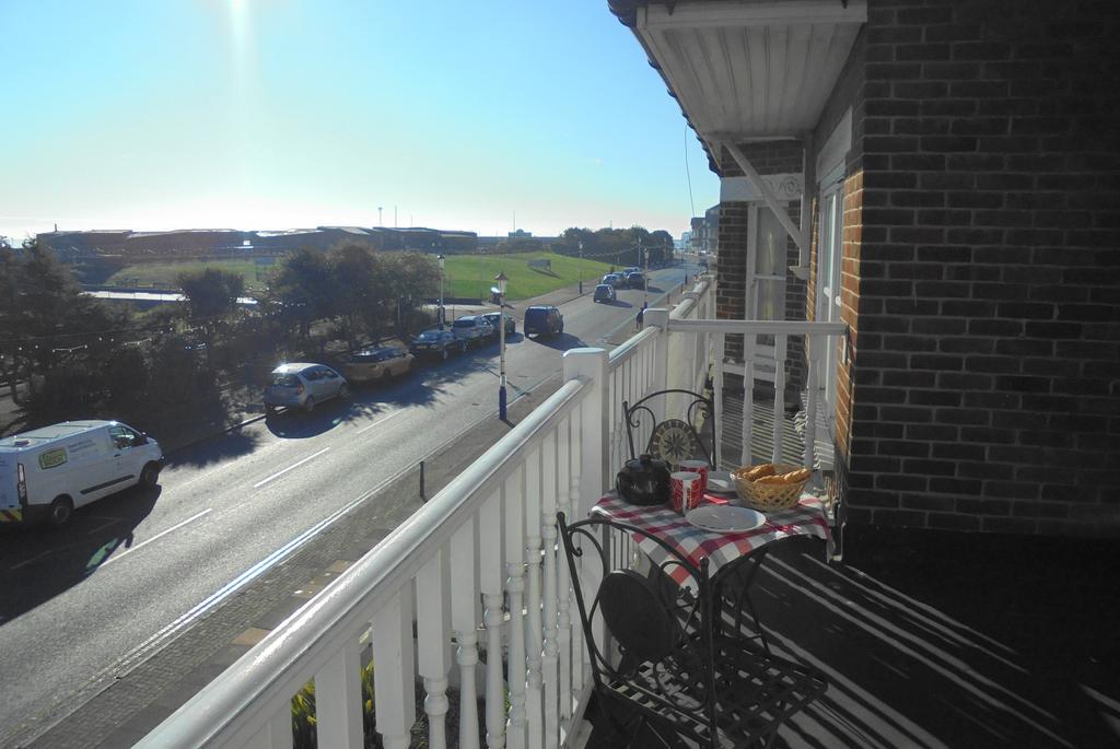 Seabreeze Apartment WTA WTA Eastbourne Exterior foto